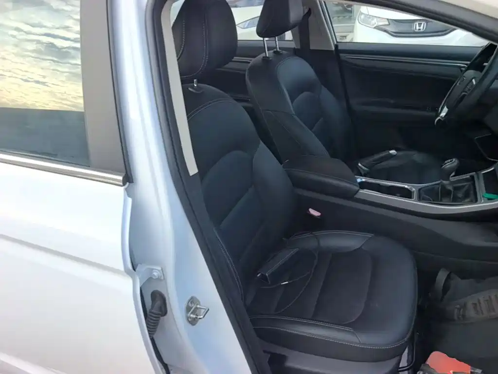 Geely Emgrand GL — миниатюра 25