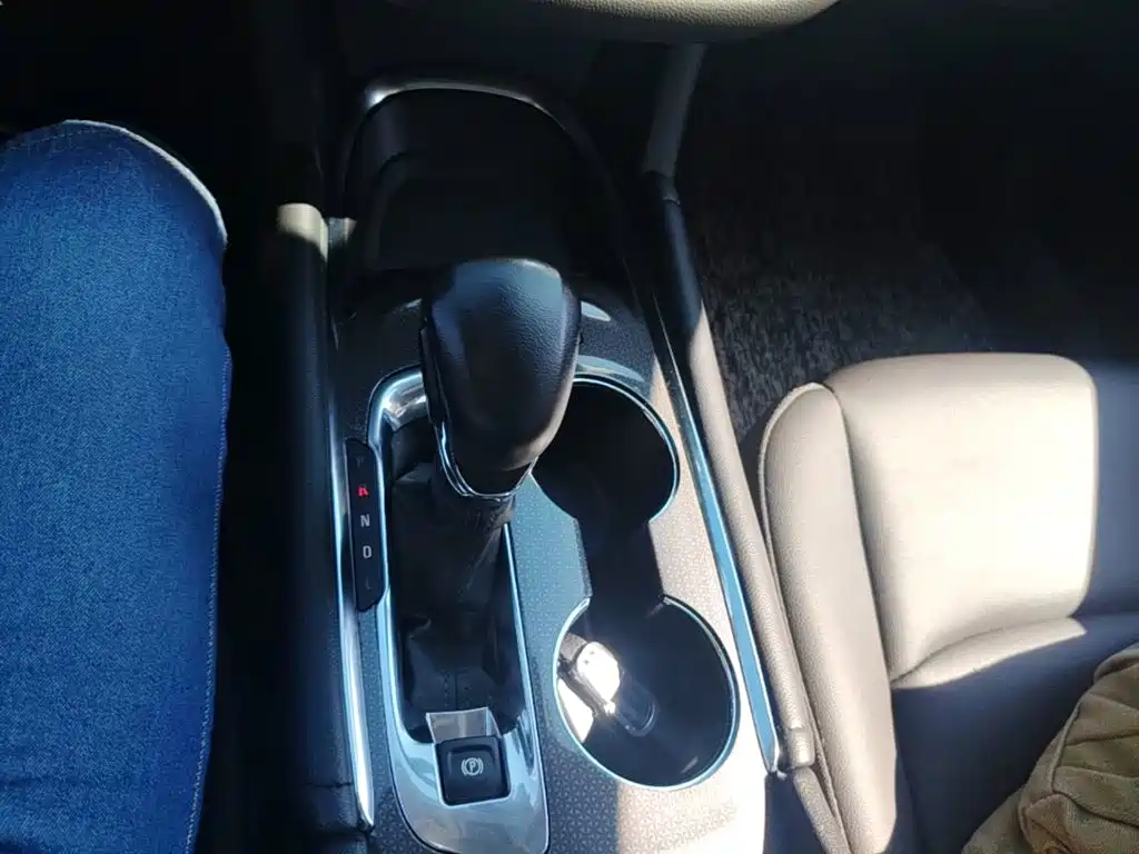 Chevrolet Malibu XL — миниатюра 14