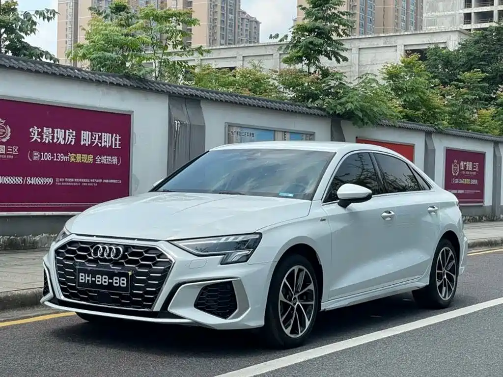 奥迪A3 2023款 改款 A3L Limousine 35 TFSI 进取运动型 2023