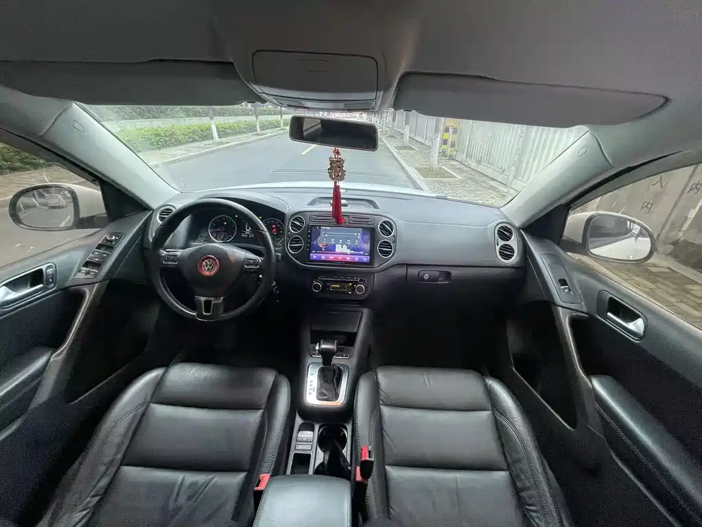 Volkswagen Tiguan — миниатюра 9