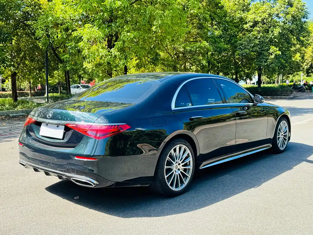 Mercedes-Benz S-Class — миниатюра 9
