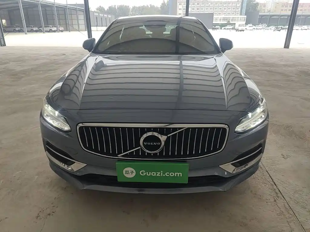 Volvo S90 — миниатюра 3