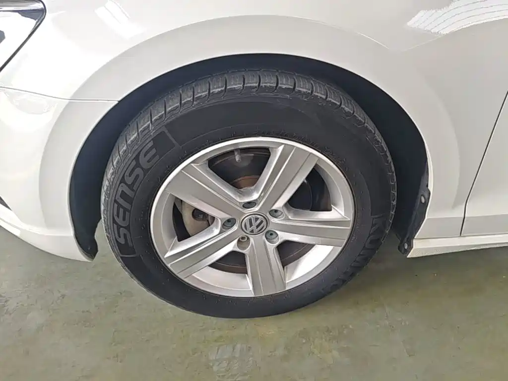 Volkswagen Lamando — миниатюра 23