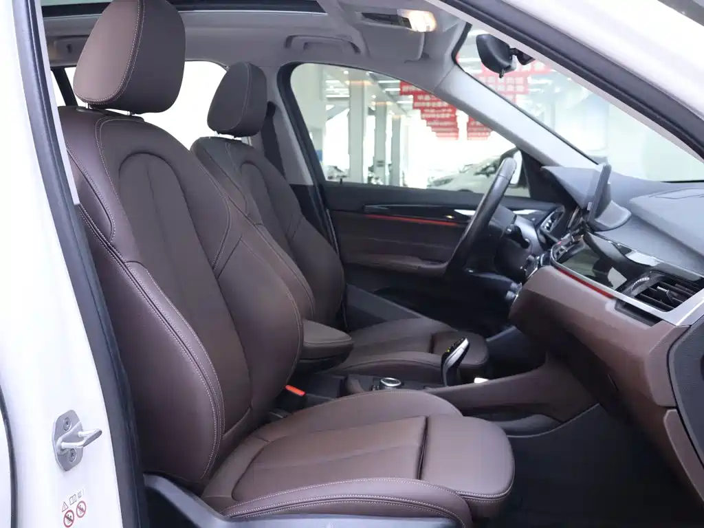 BMW X1 — миниатюра 21