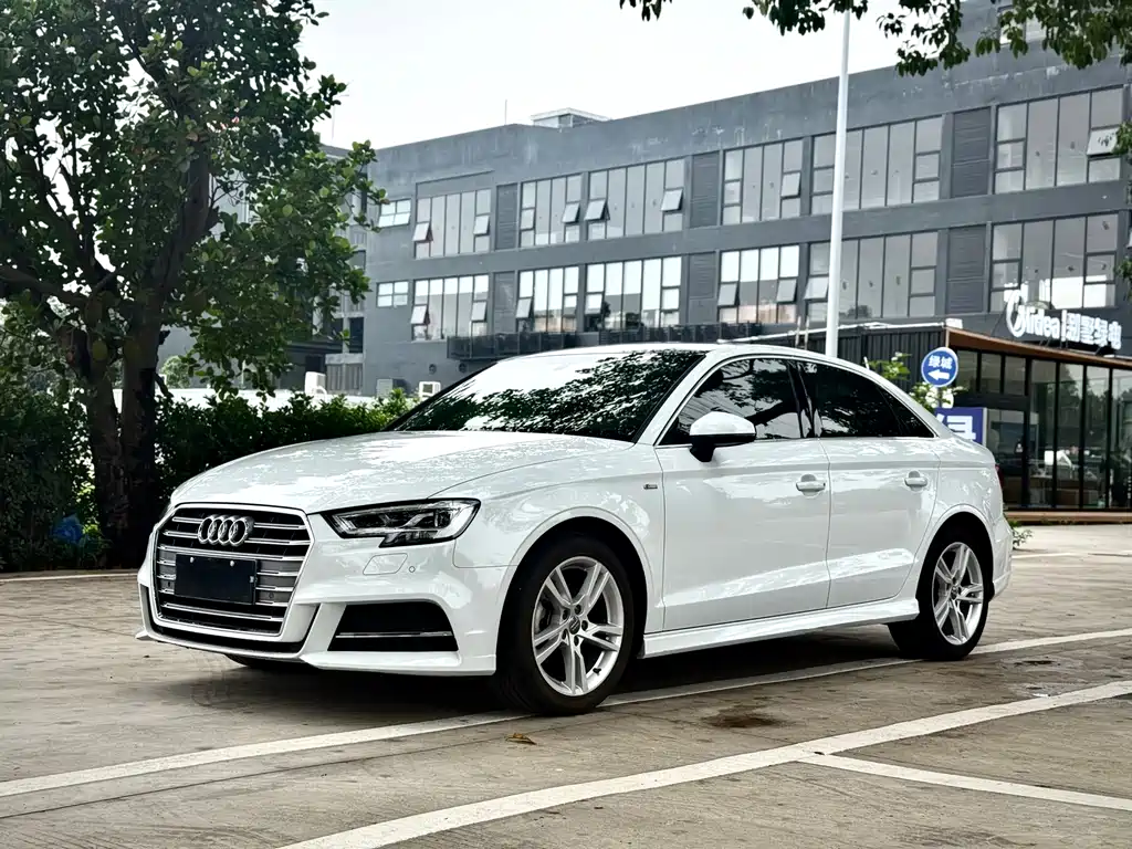 Audi A3 2021