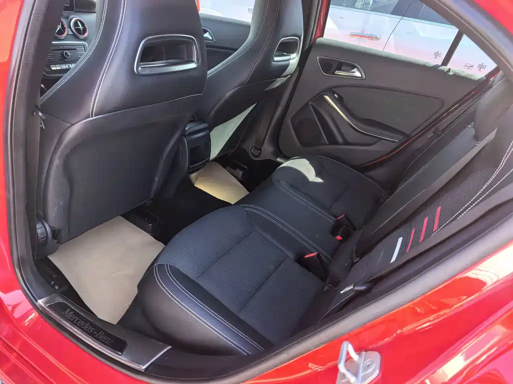 Mercedes-Benz A-Class (Import) — миниатюра 14