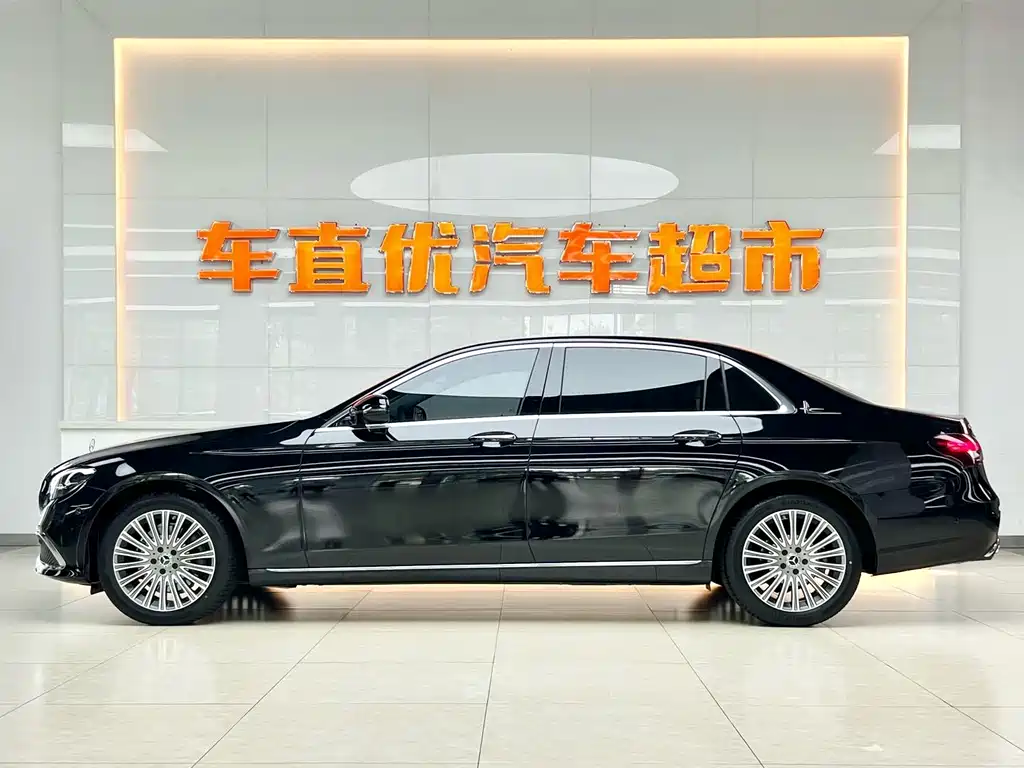 Mercedes-Benz E-Class — миниатюра 4