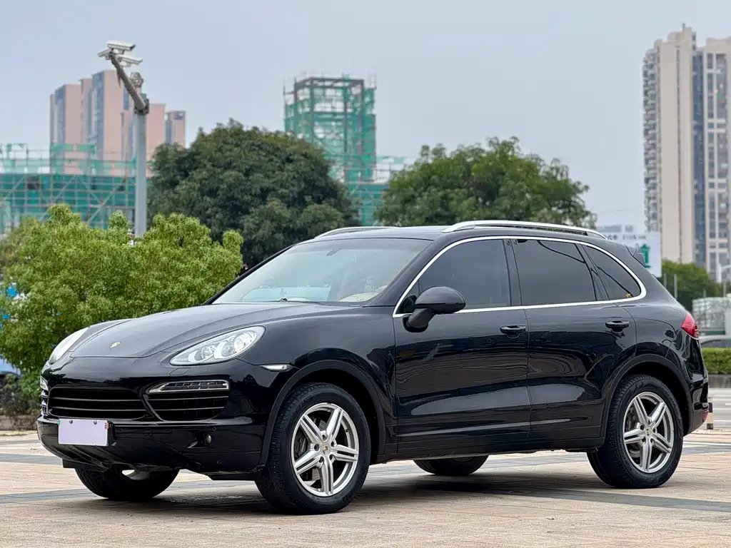 Porsche Cayenne 2012