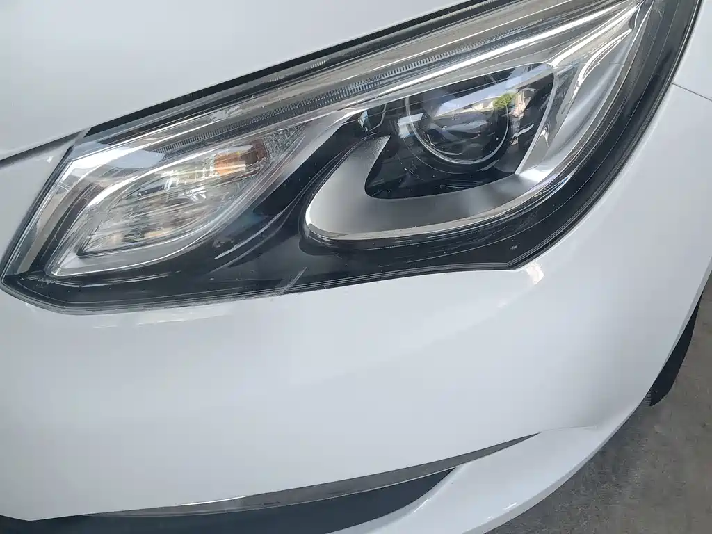 Buick Excelle — миниатюра 8