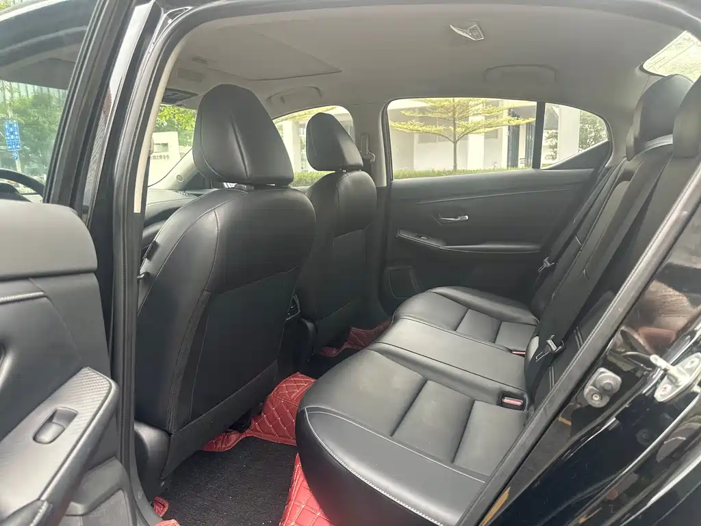 Nissan Sylphy — миниатюра 10