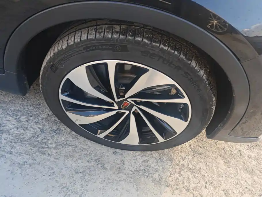 Hongqi Hongqi HS7 — миниатюра 6