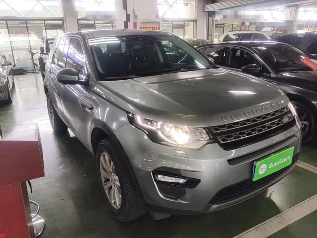Land Rover Discovery Sport — миниатюра 4