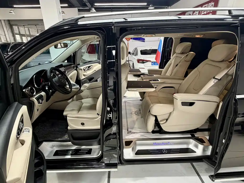 Mercedes-Benz V-Class V 260 Navigator Edition, фото 19