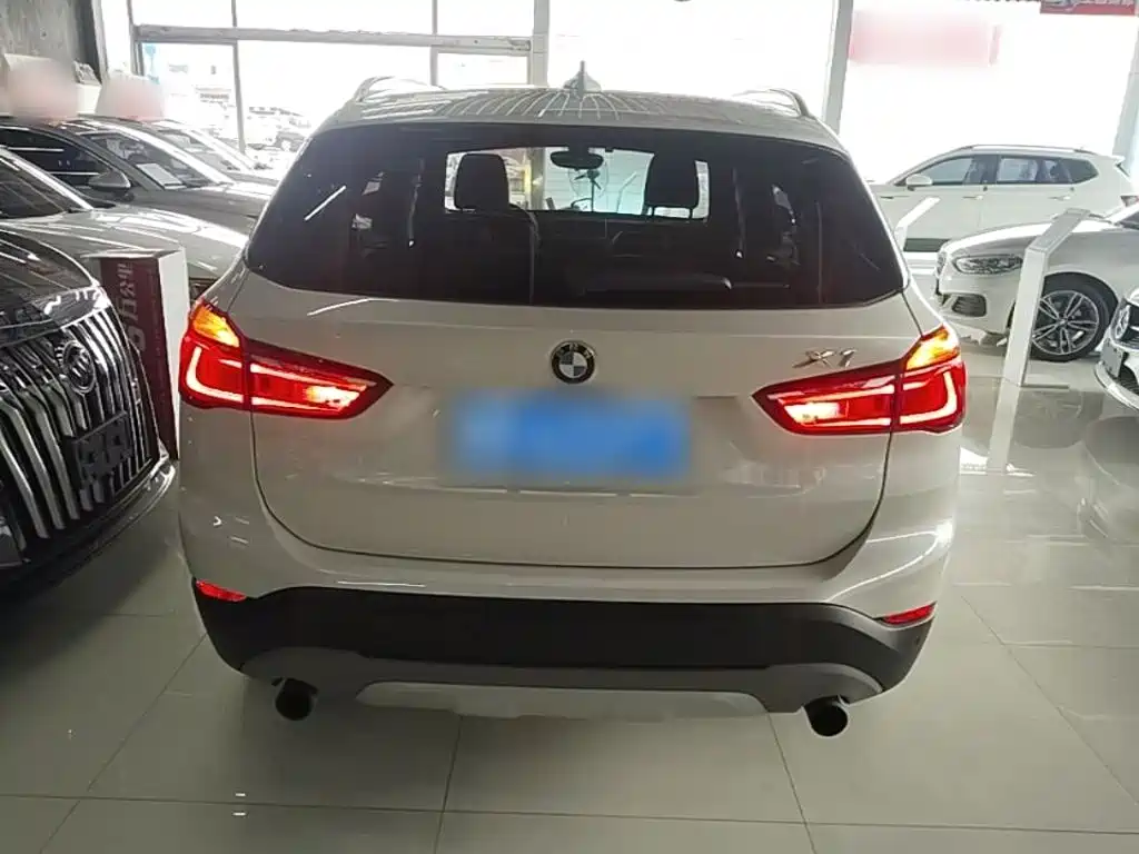 BMW X1 — миниатюра 6
