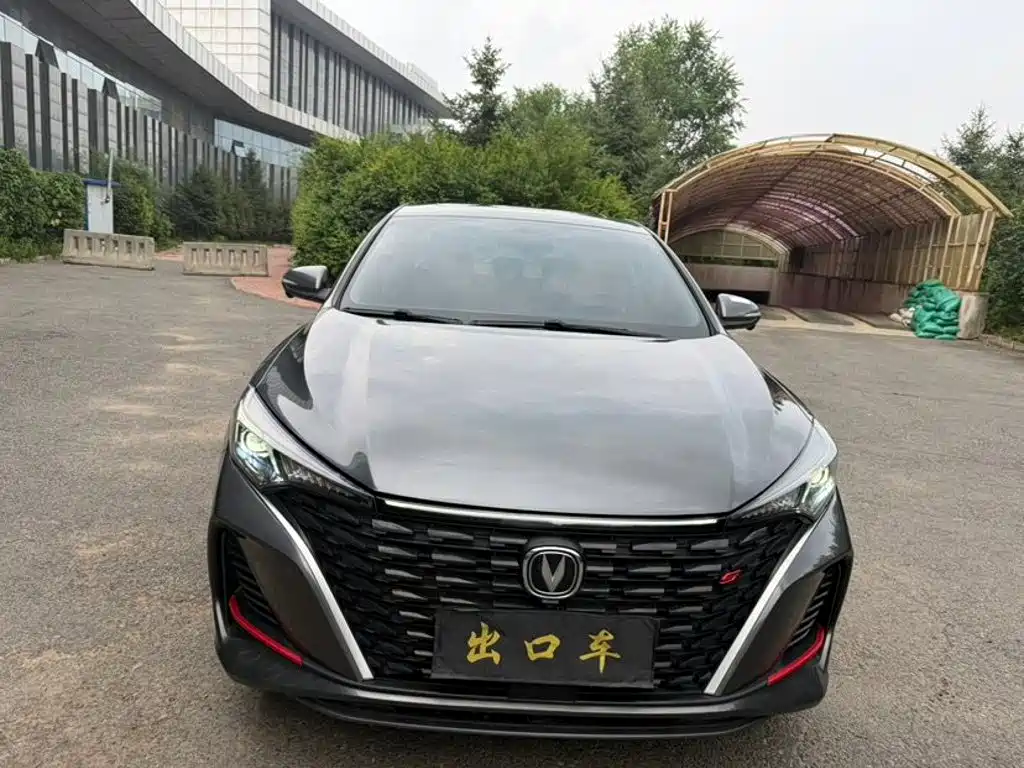 Changan Eado — миниатюра 2