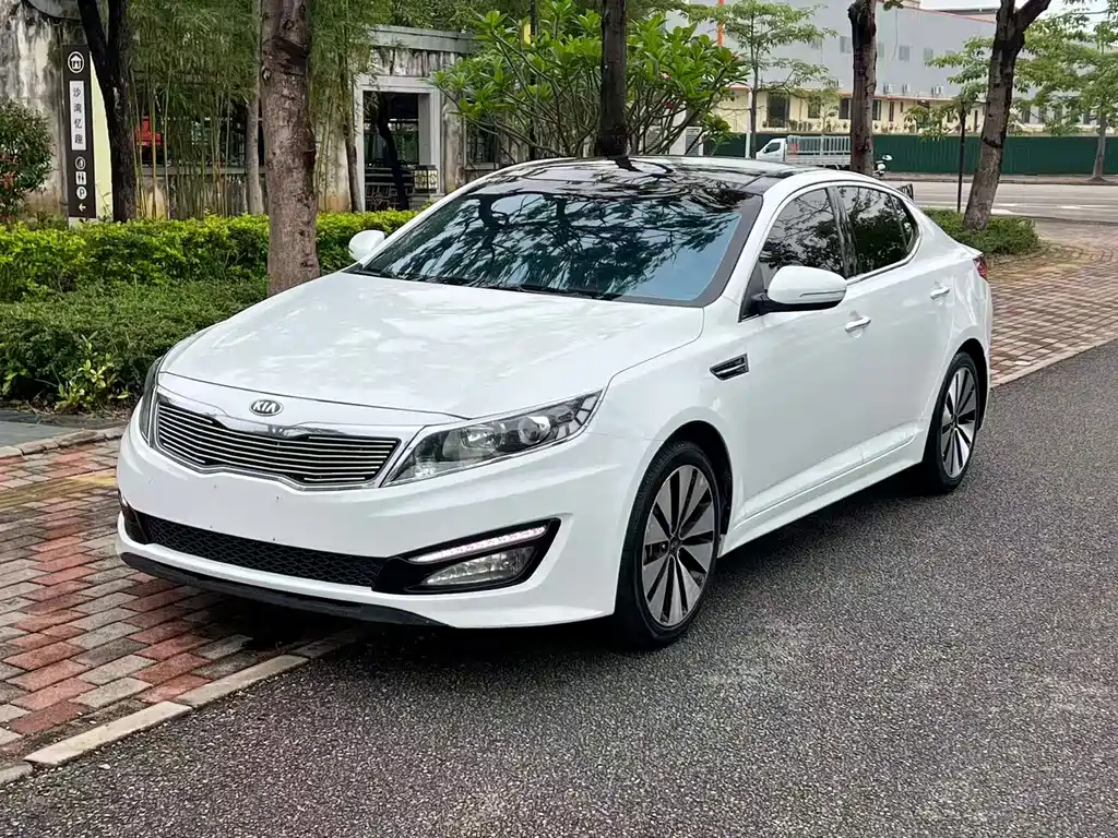 Kia K5 2013