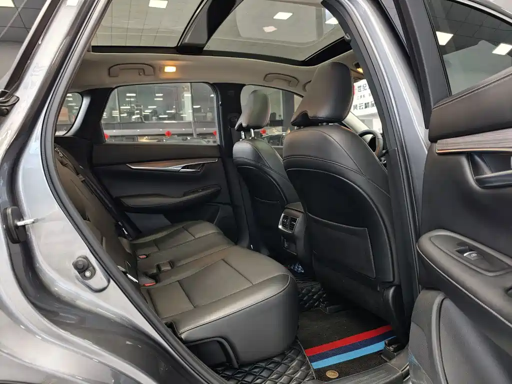 Infiniti QX50 — миниатюра 13