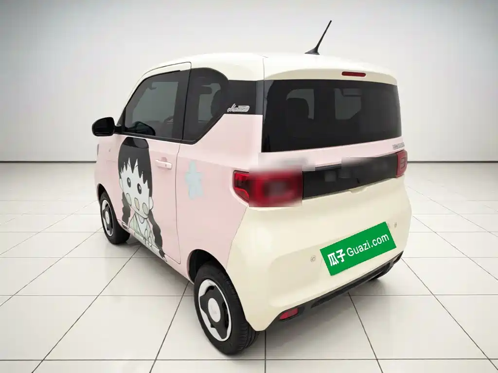 Wuling MINIEV — миниатюра 5