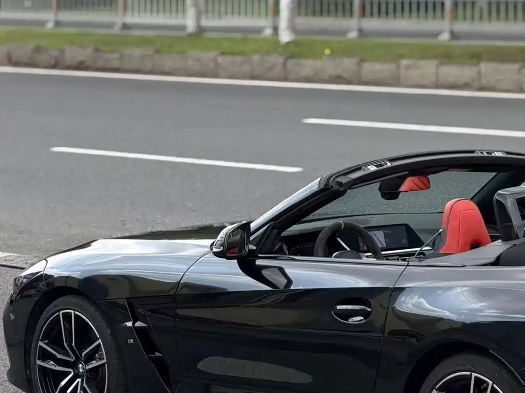 BMW Z4 — миниатюра 6