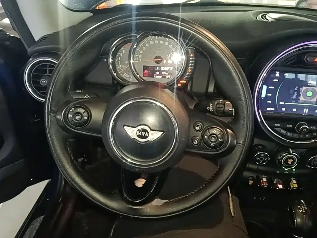 MINI Mini — миниатюра 11