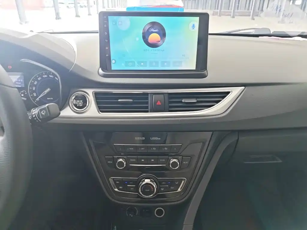 Changan V7 — миниатюра 13