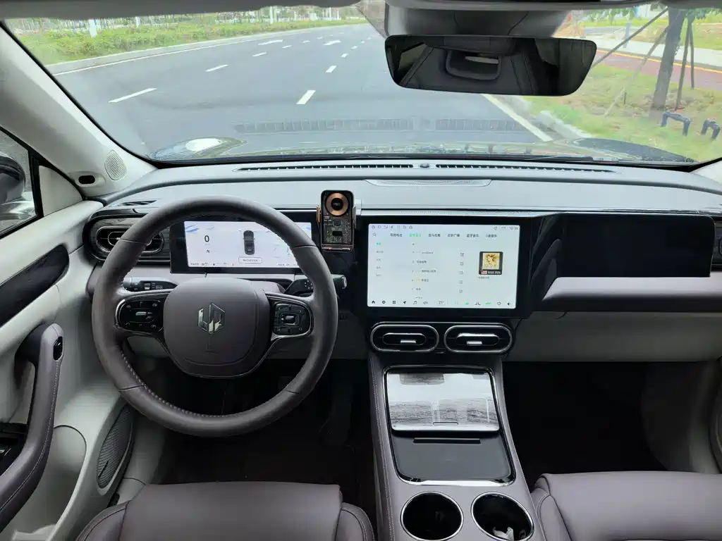 Leapmotor Leapmotor C11 — миниатюра 15