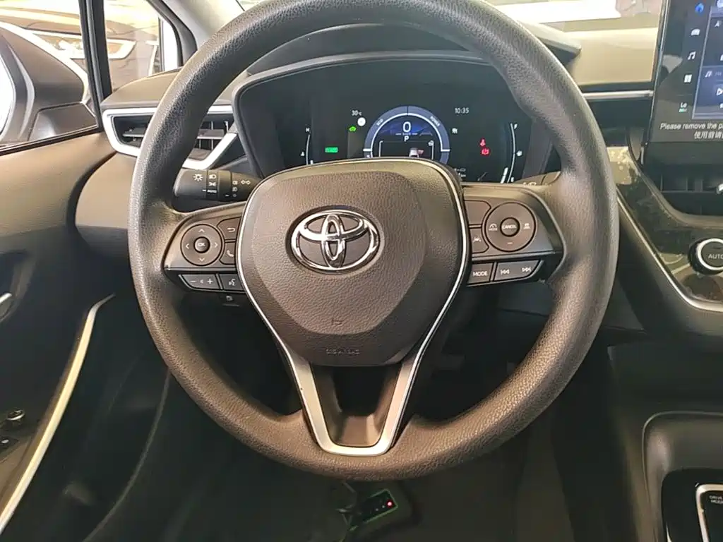 Toyota Corolla — миниатюра 11