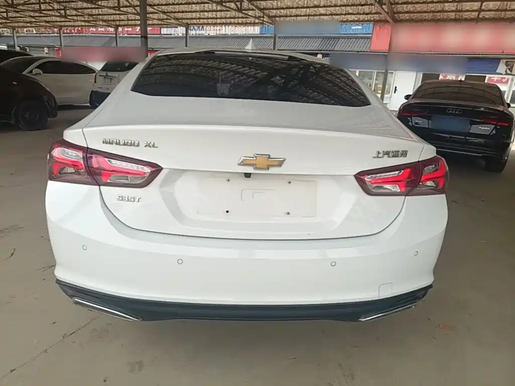 Chevrolet Malibu XL — миниатюра 6