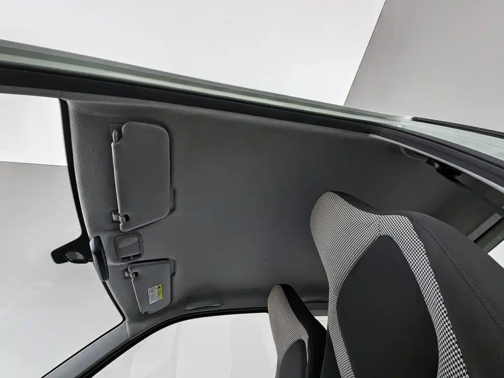 Wuling MINIEV — миниатюра 14