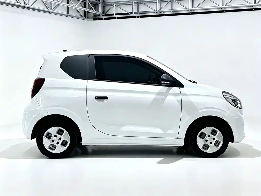 Roewe Clever — миниатюра 3