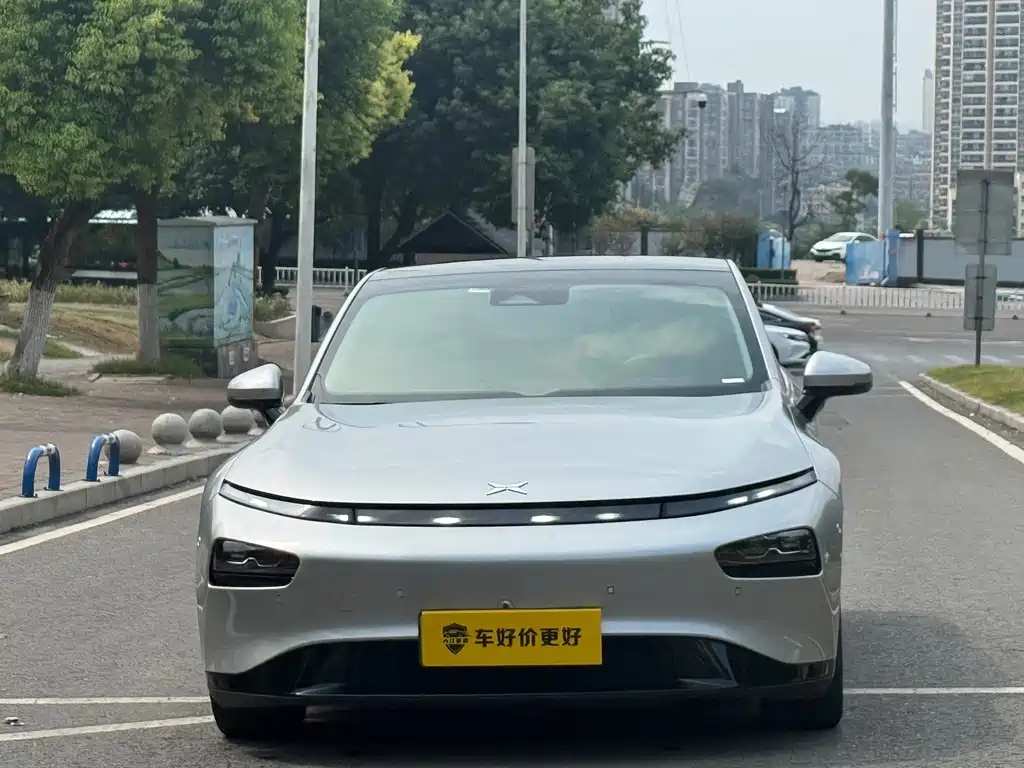 XPeng P7 — миниатюра 2