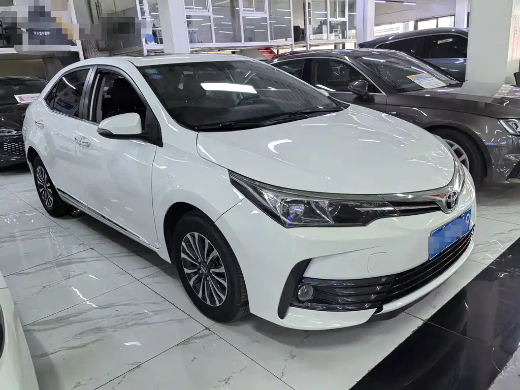 Toyota Corolla — миниатюра 3