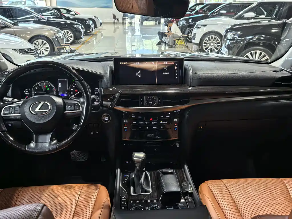 Lexus LX — фотографии объявления, Фото 5
