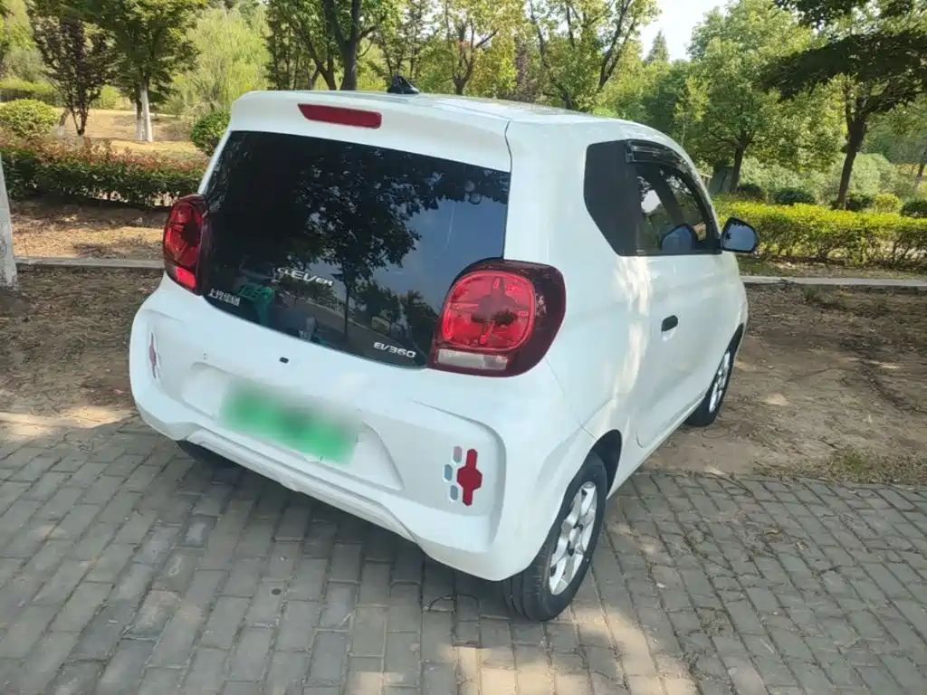 Roewe Clever — миниатюра 7