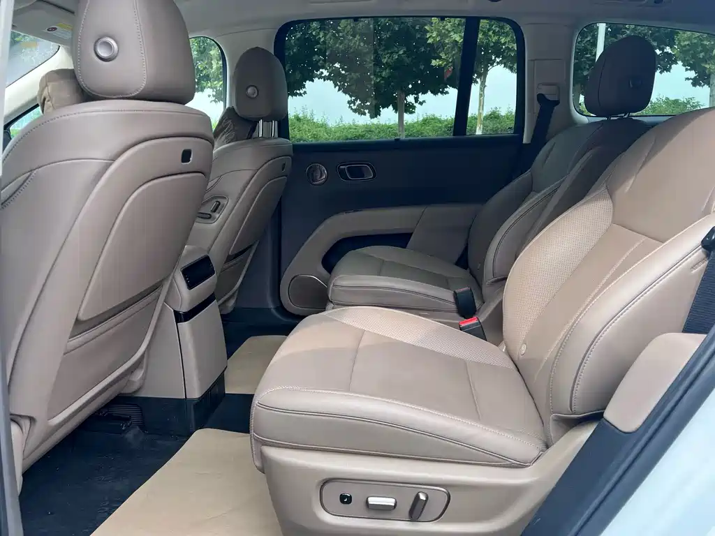 Li Auto Li i8 — миниатюра 14