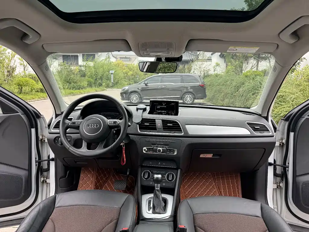 Audi Q3 — миниатюра 6