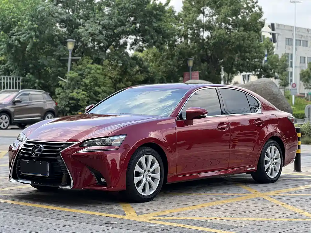 Lexus GS