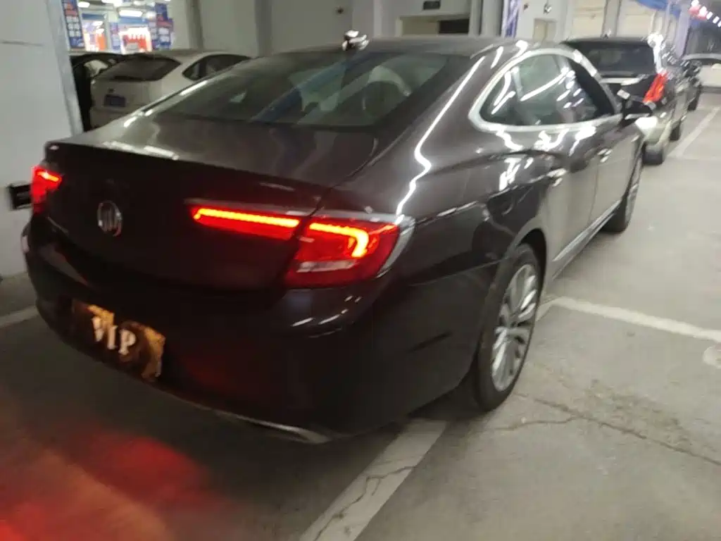 Buick LaCrosse — миниатюра 24