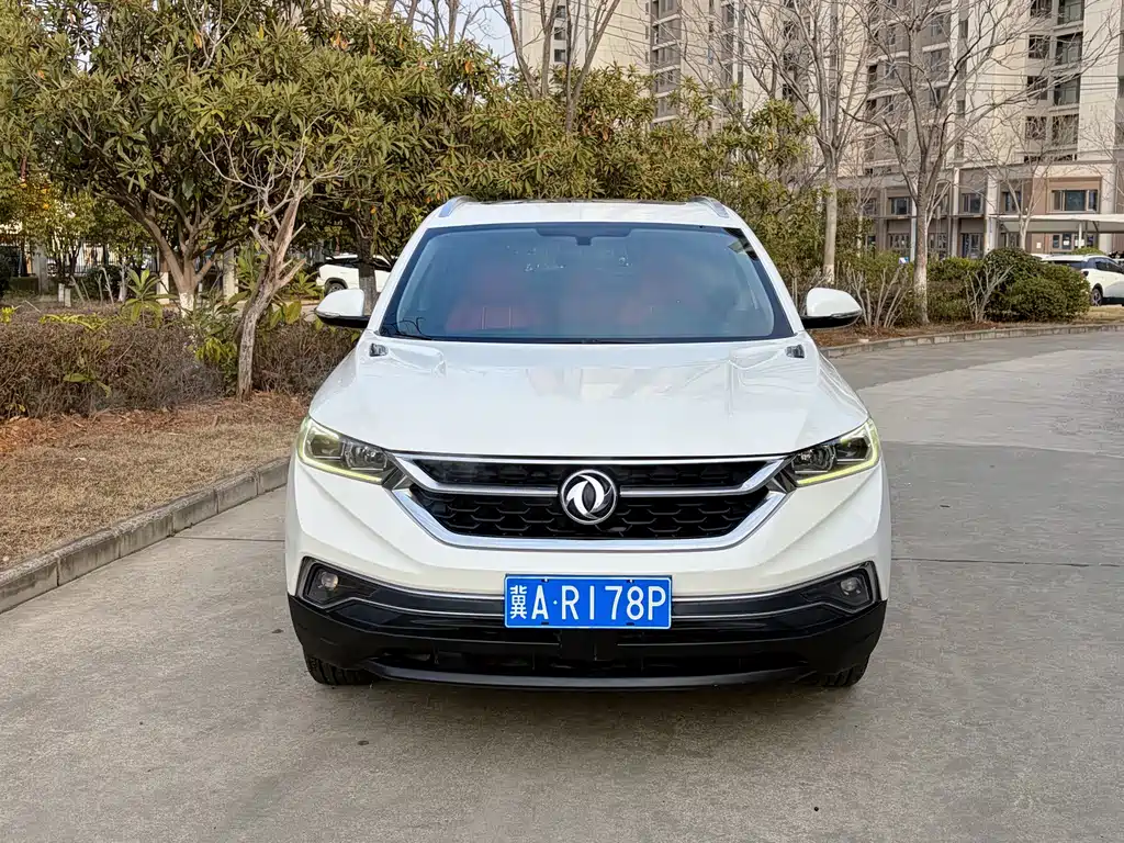 DONGFENG AX7