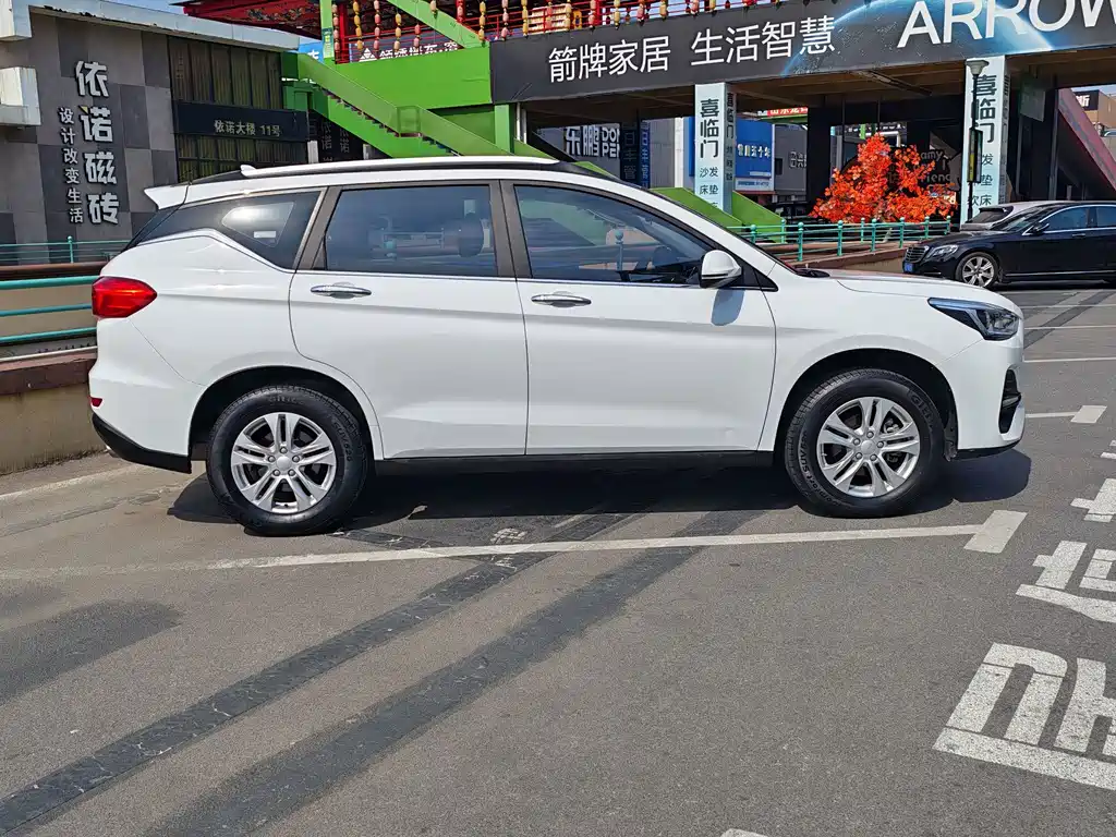 Haval M6 — миниатюра 4