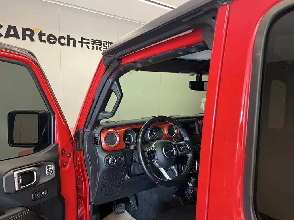 Jeep Wrangler — миниатюра 25