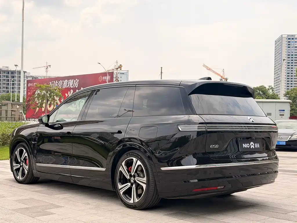 NIO ES8 — миниатюра 4