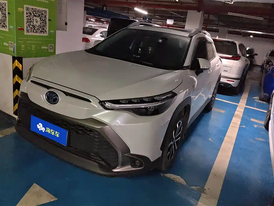 Toyota Frontlander 2024