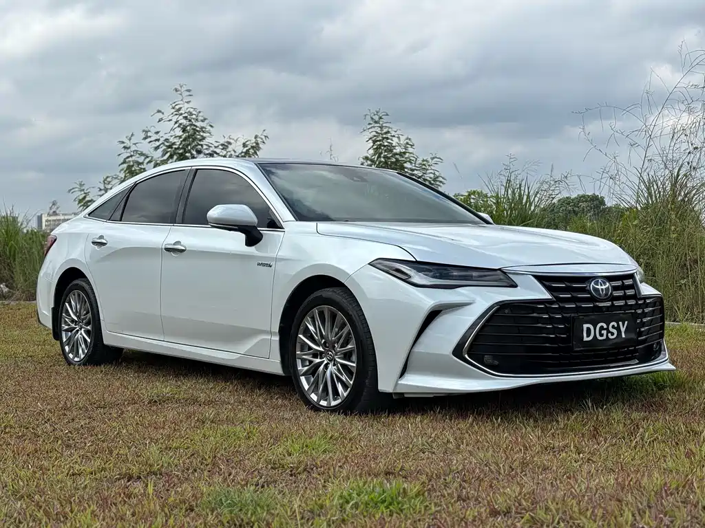 Toyota Avalon — миниатюра 3
