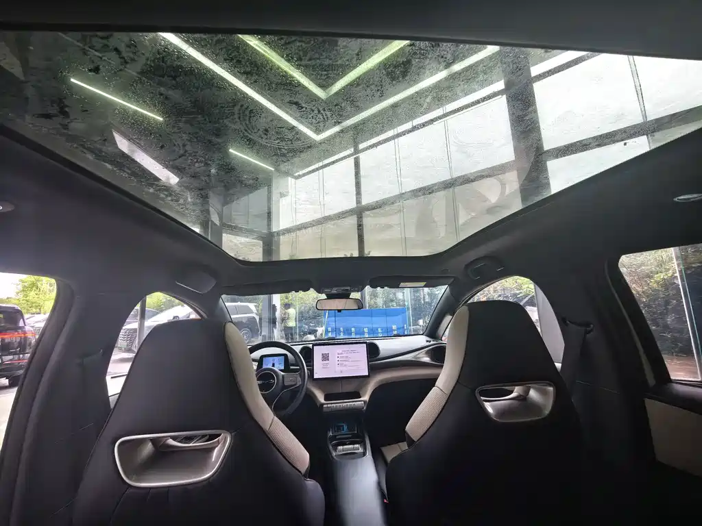 BYD Dolphin — миниатюра 9