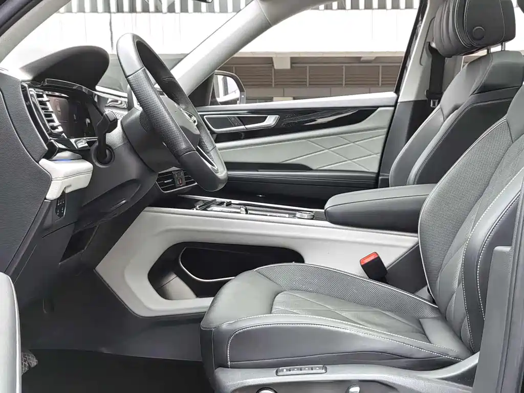 Volkswagen Teramont — миниатюра 3
