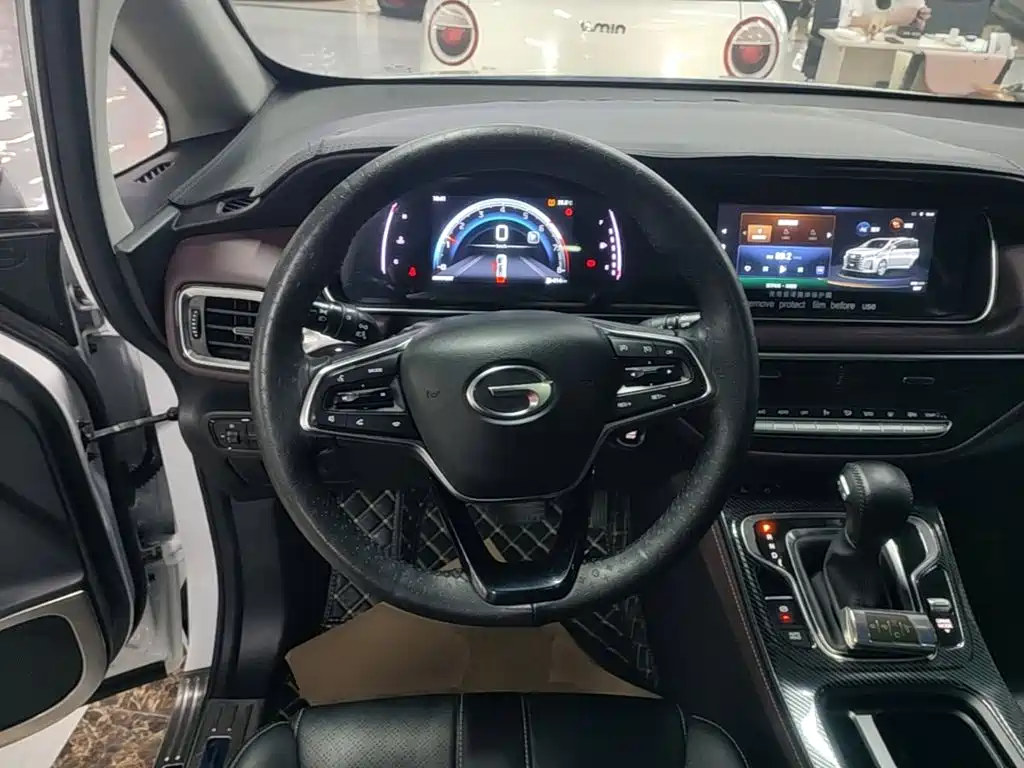 GAC Motor Trumpchi M6 — миниатюра 11