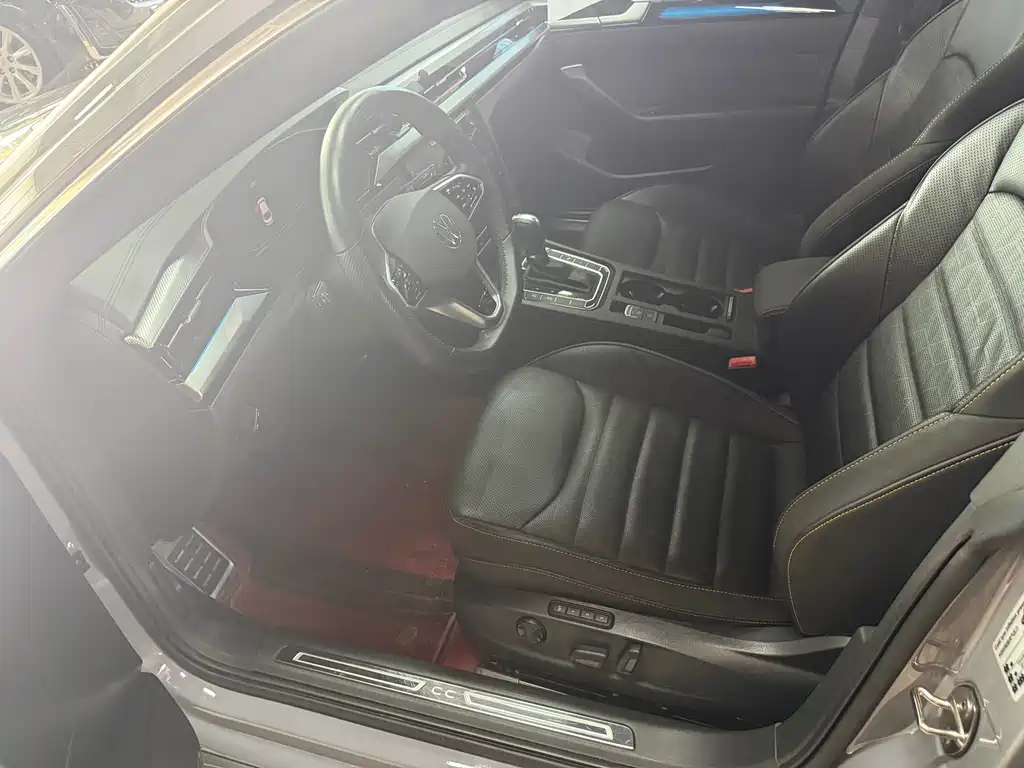 Volkswagen CC — миниатюра 7