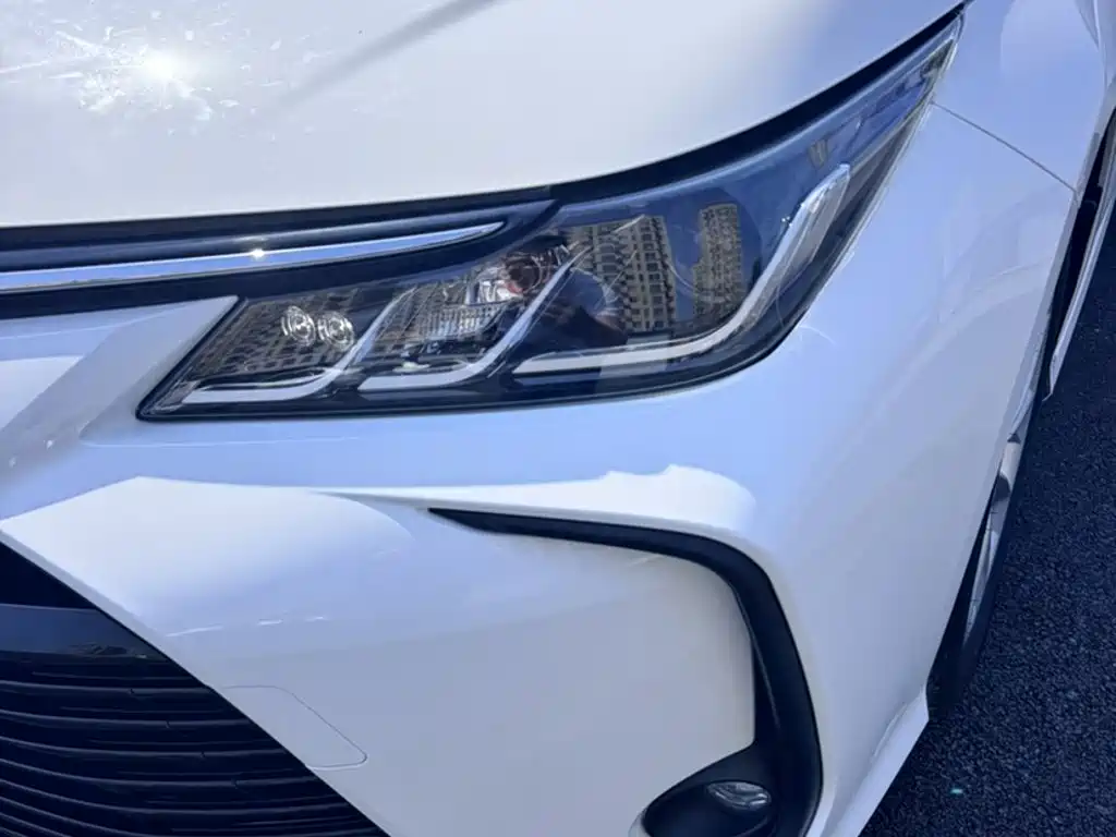 Toyota Corolla — миниатюра 9