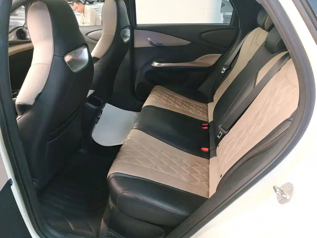 BYD Dolphin — миниатюра 17